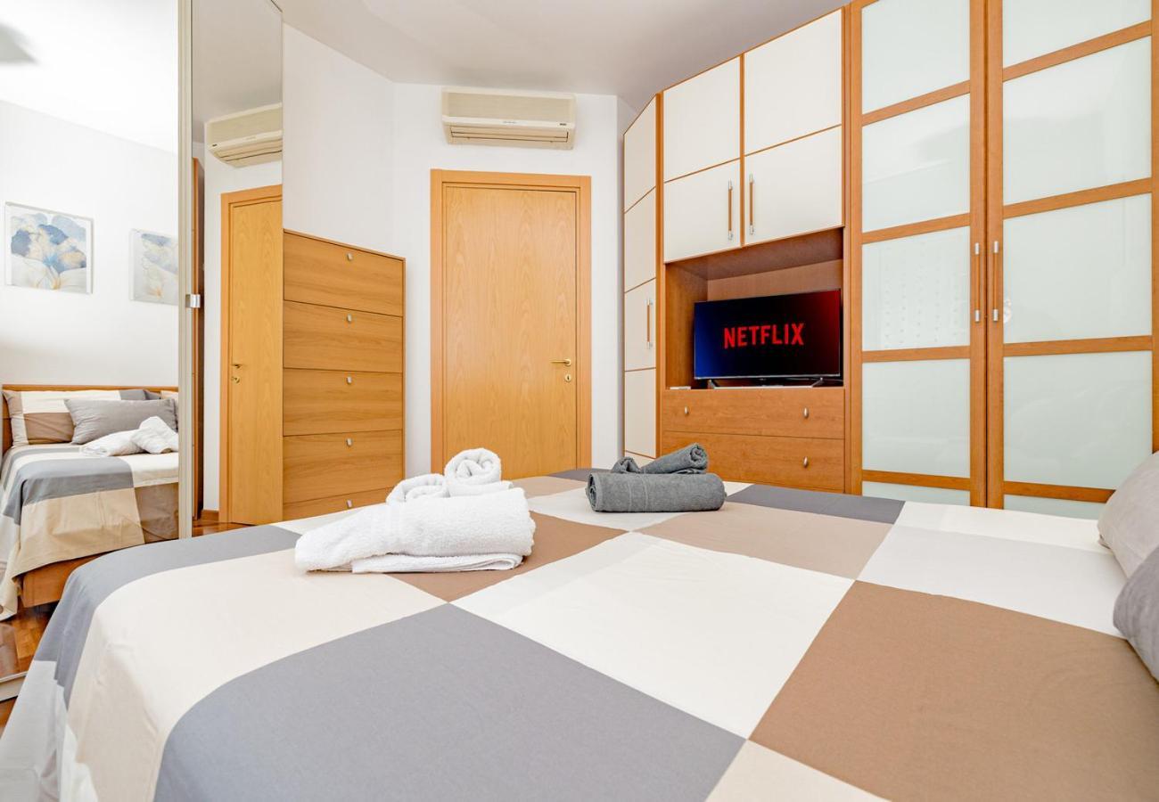 Arcimboldi'S Terrace & Private Parking Apartment Milan Luaran gambar