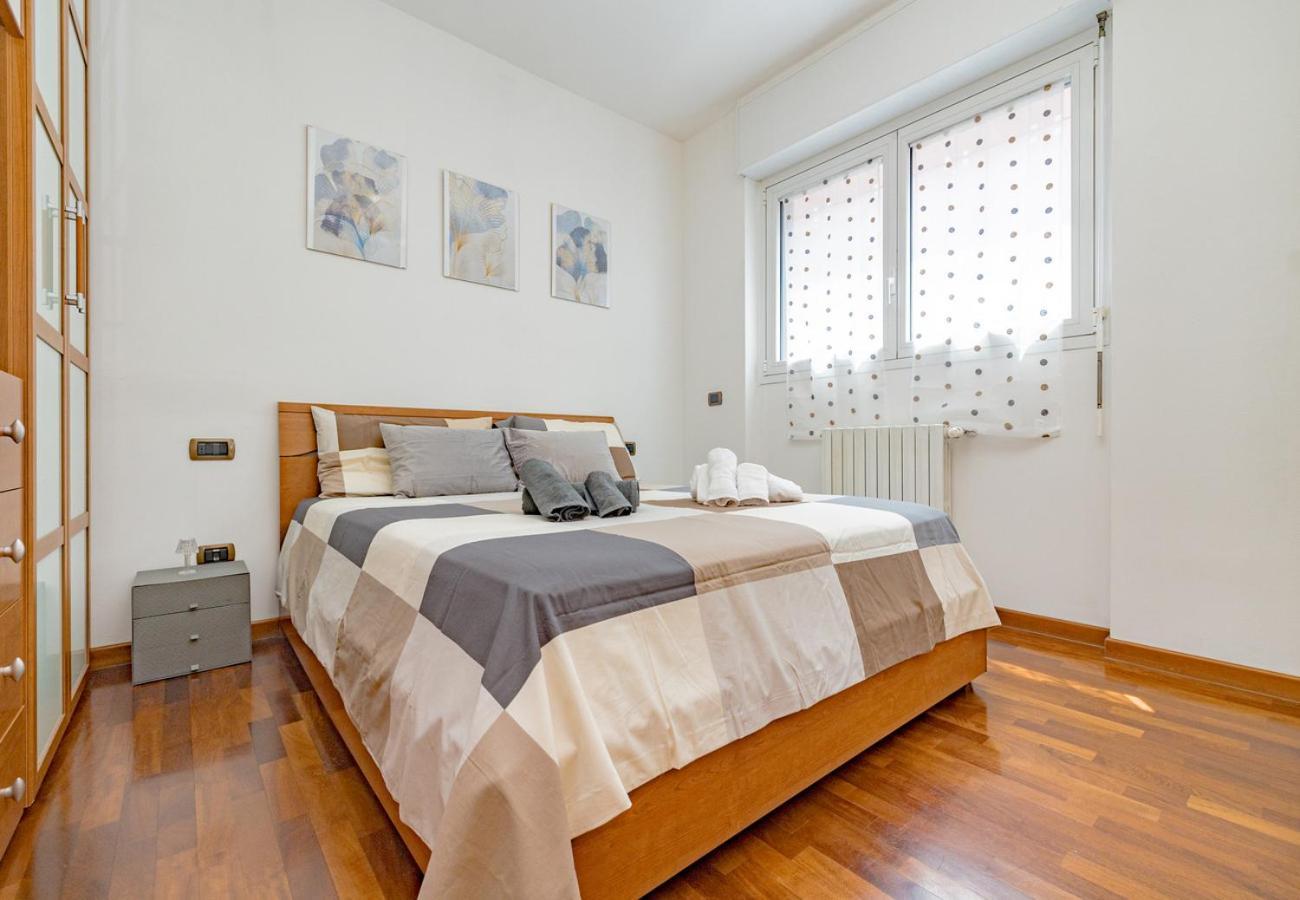 Arcimboldi'S Terrace & Private Parking Apartment Milan Luaran gambar